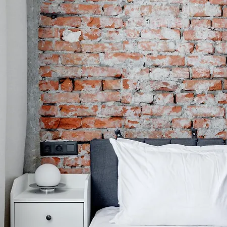 Splendid 1bdmapartment Near Shopping Mall & Metro * Sofie